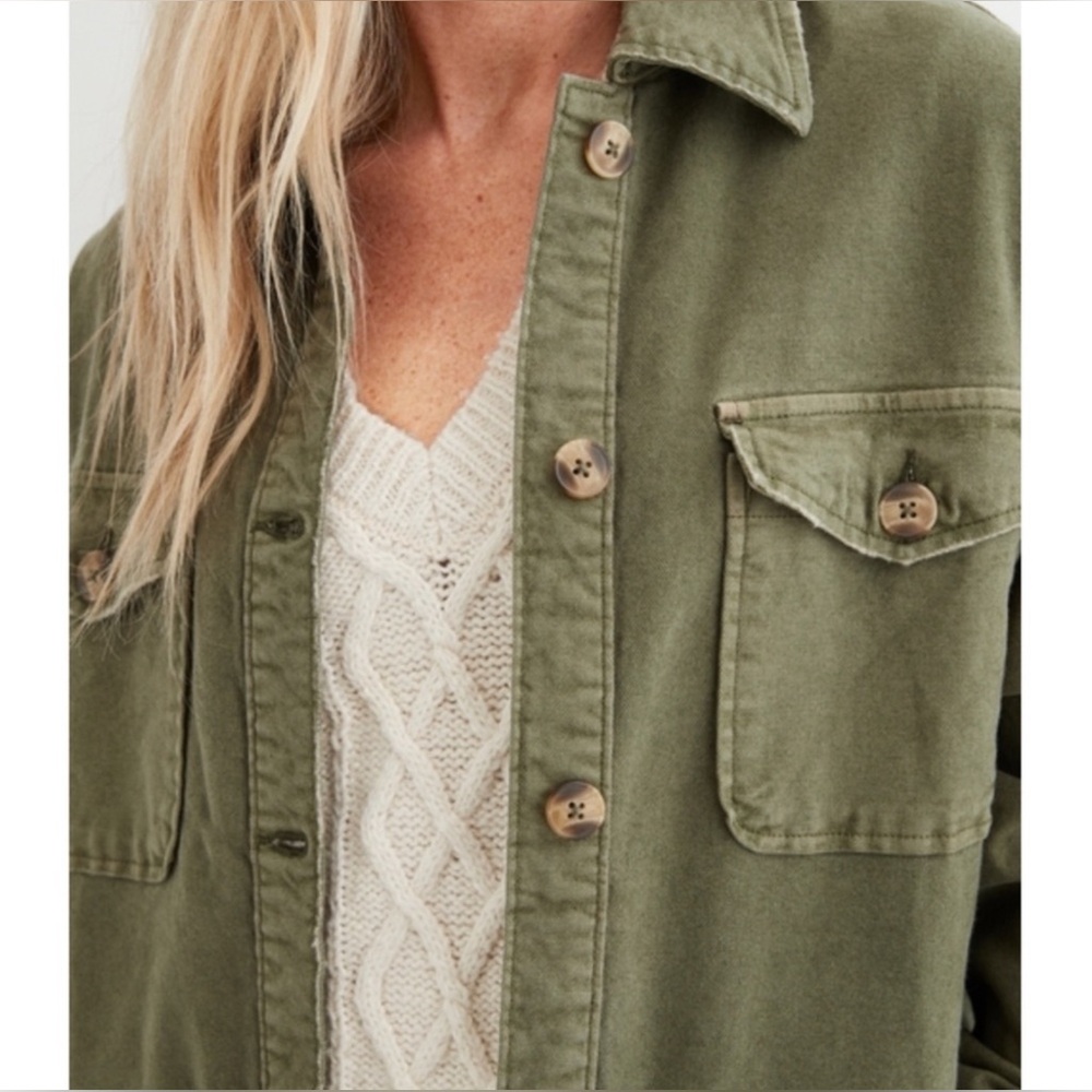 NWT Aerie Oversized Button Down Shacket - Picture 2 of 10
